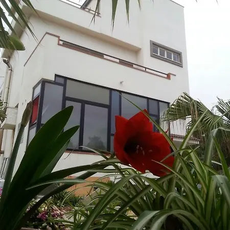 Idria Alojamento de Acomodação e Pequeno-almoço Barcellona-Pozzo di Gotto